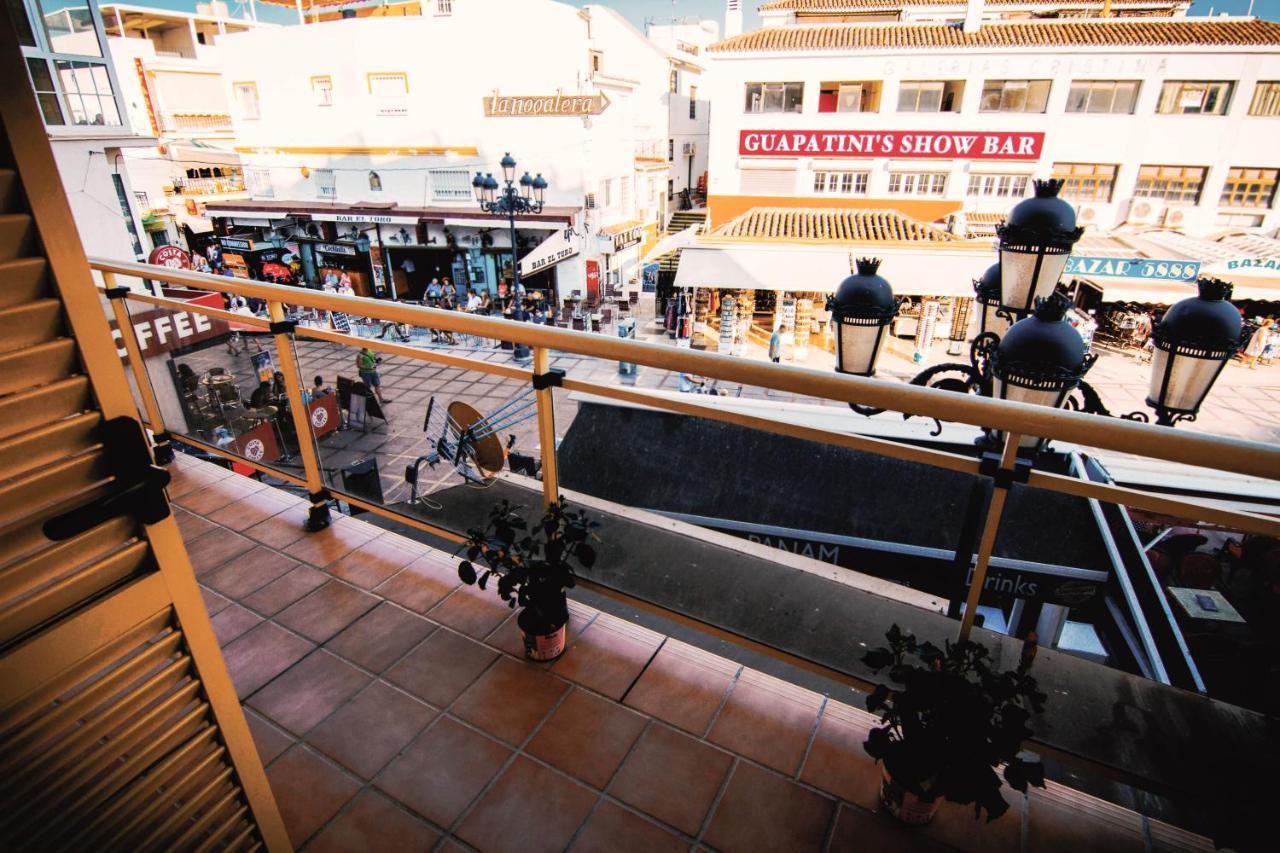 Puerta Del Sol Trm Only Adults Aparts Torremolinos Exterior foto