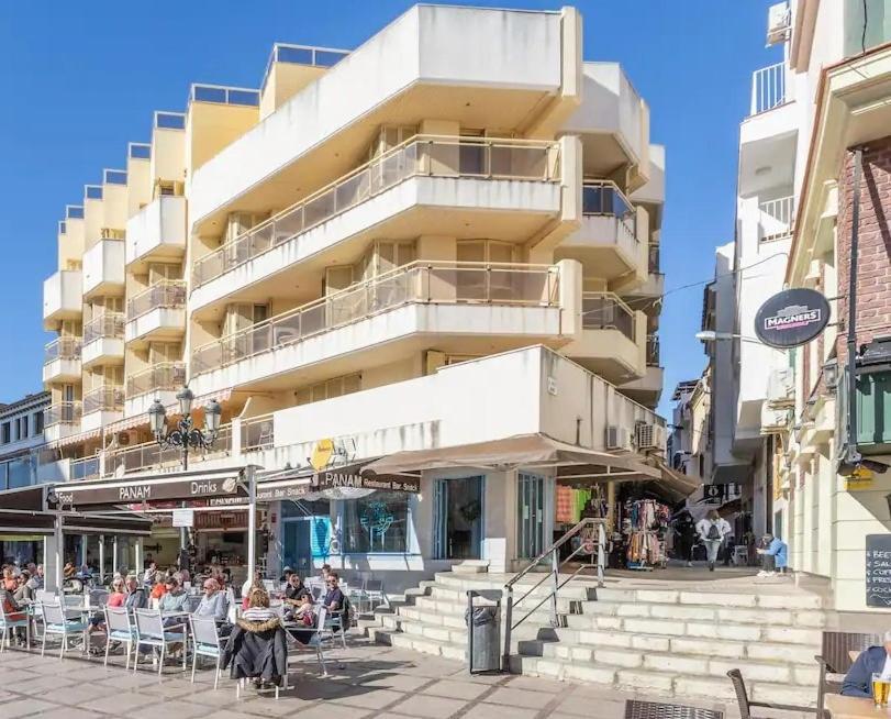 Puerta Del Sol Trm Only Adults Aparts Torremolinos Exterior foto