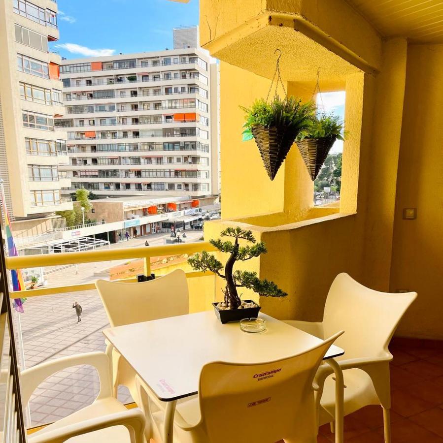 Puerta Del Sol Trm Only Adults Aparts Torremolinos Exterior foto