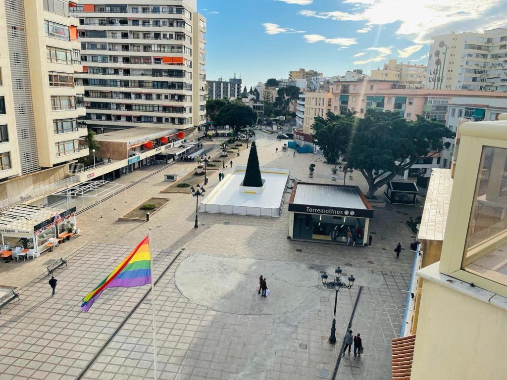 Puerta Del Sol Trm Only Adults Aparts Torremolinos Exterior foto